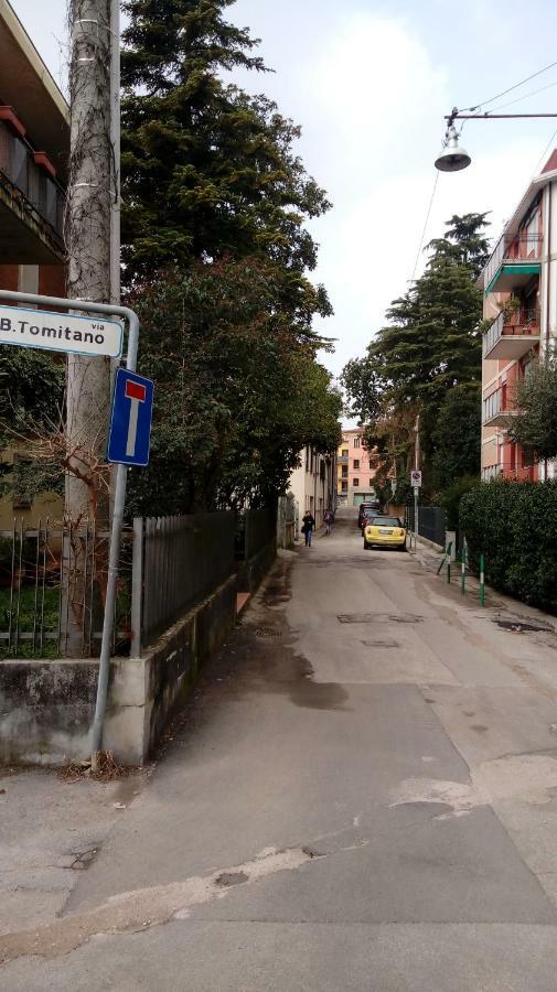 Vicino Al Prato Della Valle Intero Appartamento Parcheggio Facile Di Fronte Padova Dış mekan fotoğraf